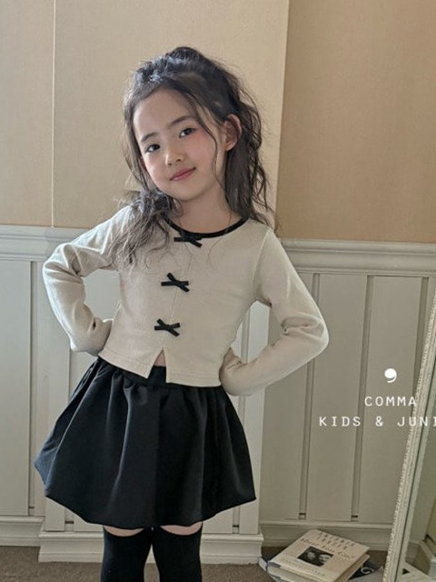 Ribbon Slit Tee Ribbon Slit Tee