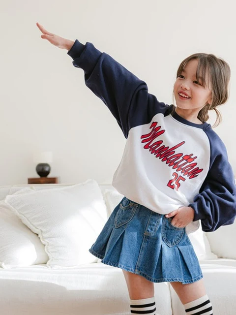 Manhattan Raglan Sweatshirts
