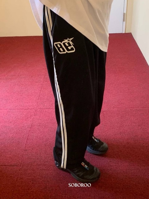 Mom 98 Jergy Pants