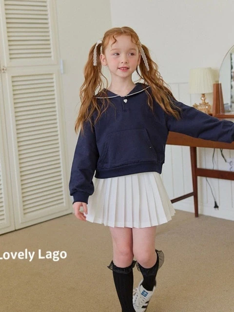 Pleats Heart Button Skirt