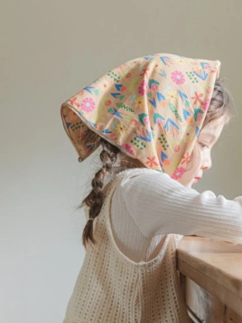 Once Scarf