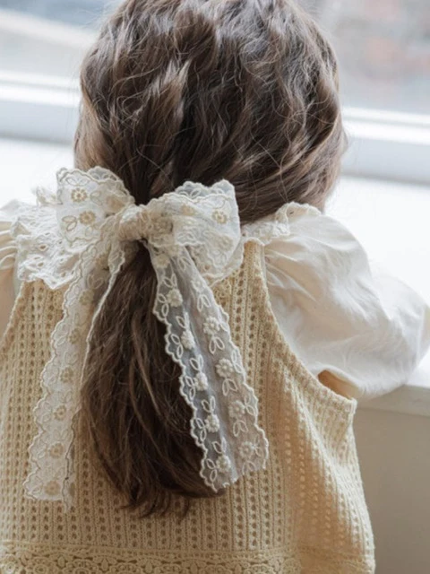 Nora Hairpin