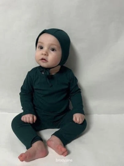 Basic Ribbed Set (bonnet not included) Basic Ribbed Set (bonnet not included)
