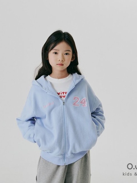 24 Hooded Zip-up Jacket