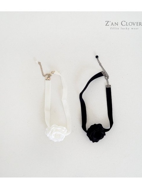 Mini Rose Choker Mini Rose Choker