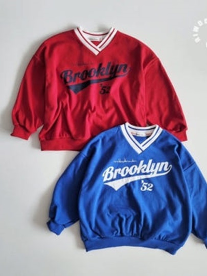 Brooklyn Yoko V Sweatshirts