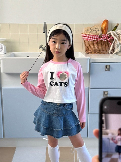 Cats Raglan Tee Cats Raglan Tee