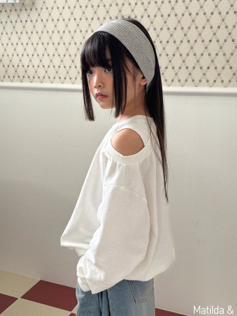 Shoulder Slit Sweatshirts Shoulder Slit Sweatshirts