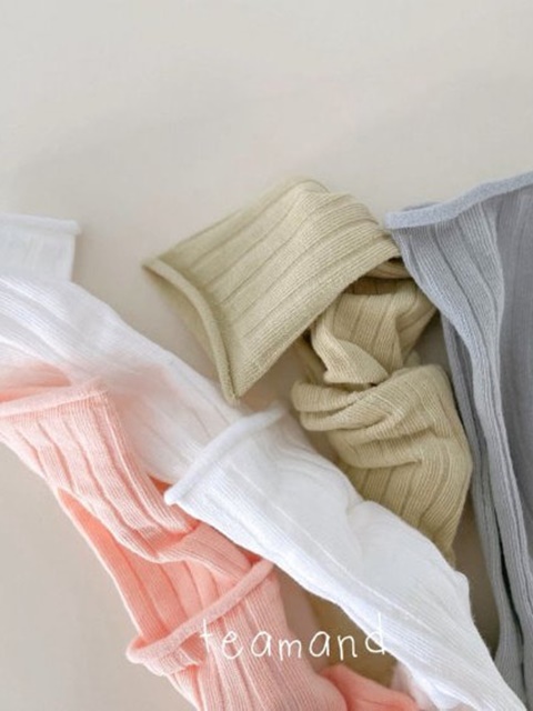 Rolling Knee Socks