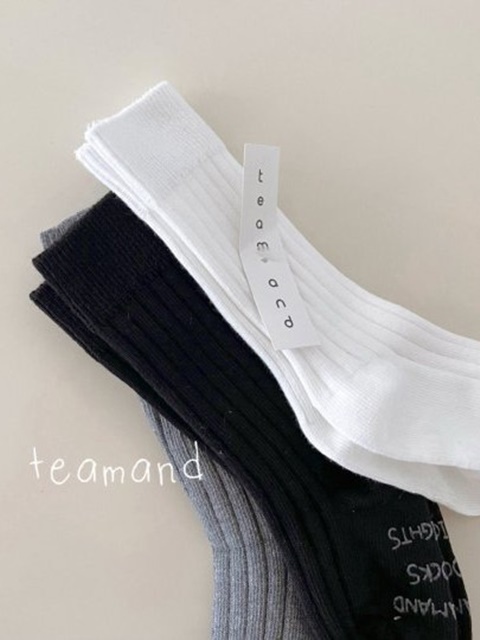 Essential Knee Socks Set