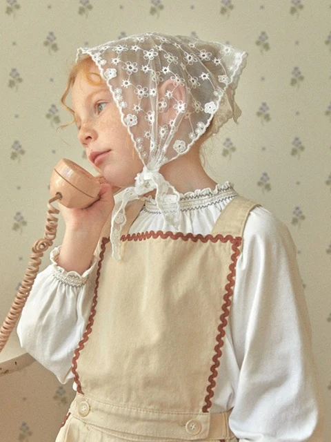 Flower Lace Bandana Flower Lace Bandana