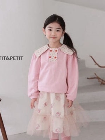 Tulip Collar Sweatshirts