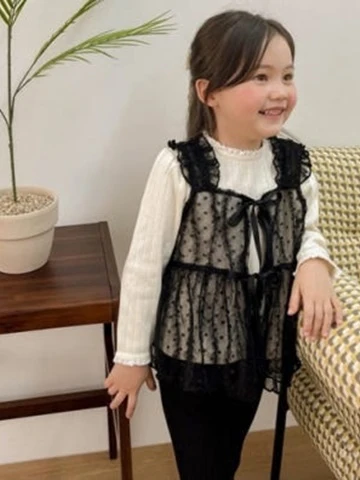 Ivy Lace Tee Ivy Lace Tee