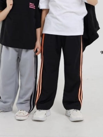 Two Line Pants with Mom