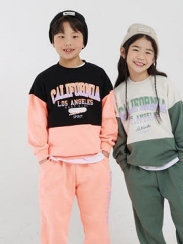 Two Tone Top Bottom Set with Mom