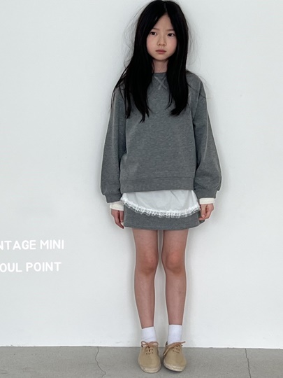 Daimaru Sweatshirt Skirt Set