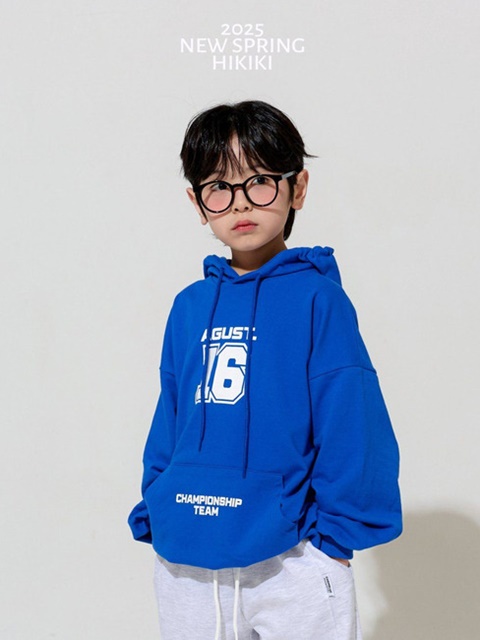 16 Hoodie