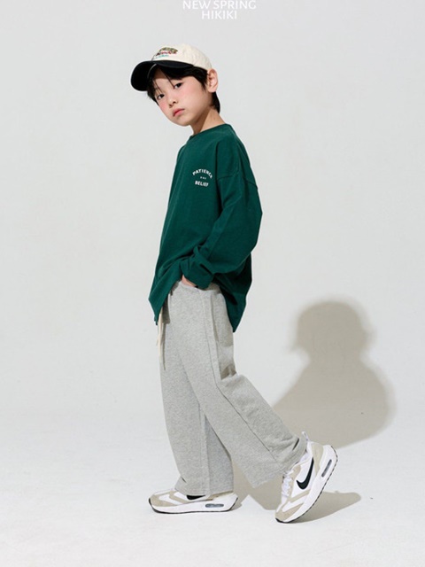 Pleated Wide Pants