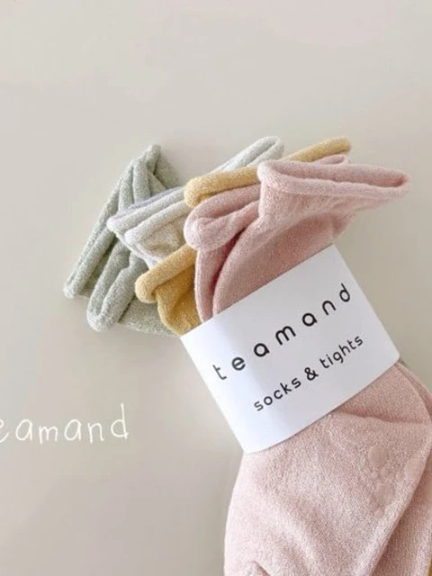 Shiny Pearl Socks Set