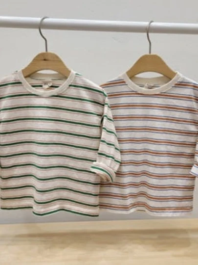 Adult Jacob Tee MOM