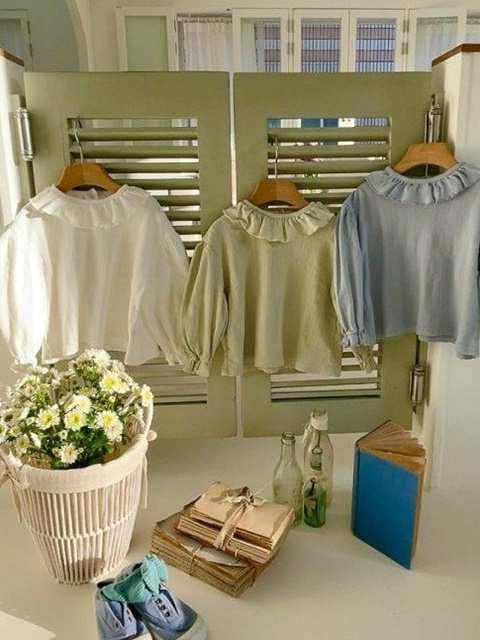 Jane Frill Tee