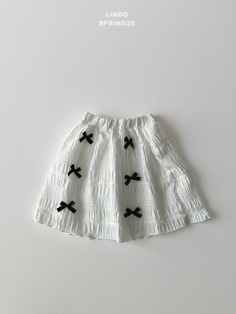 Romance Pleated Skirt