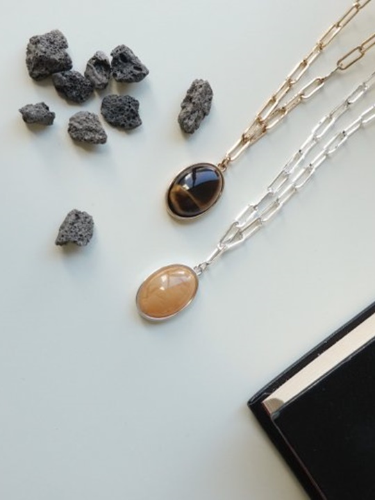 Botte Stone Necklace Botte Stone Necklace