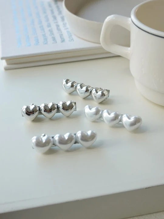 Triple Mini Heart Hairpin Triple Mini Heart Hairpin