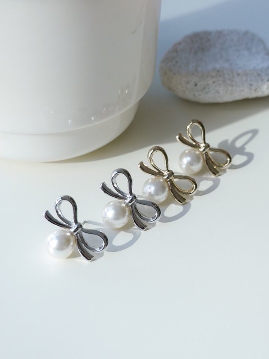 Elysian Ribbon Earring Elysian Ribbon Earring