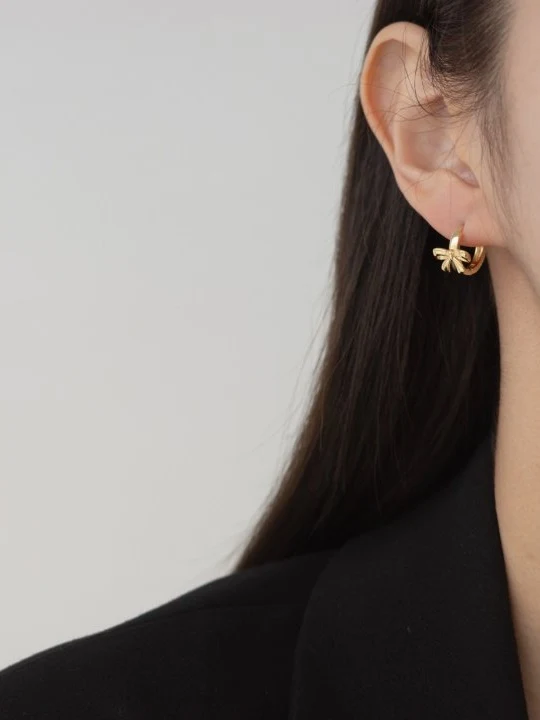 Miyou Mini Ribbon Ring Earring Miyou Mini Ribbon Ring Earring
