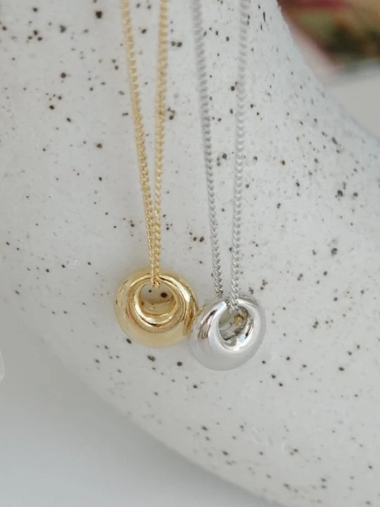 Mini Crering Necklace Mini Crering Necklace