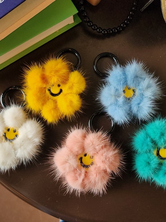Flower Smile Keyring
