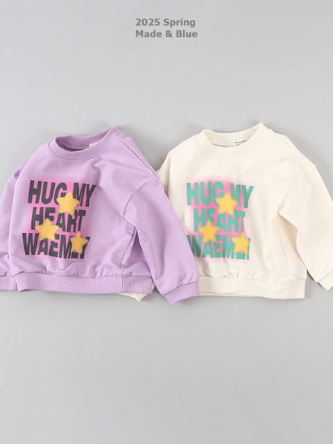 Hug Tee