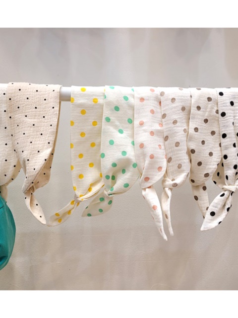 Dot Scarf Dot Scarf