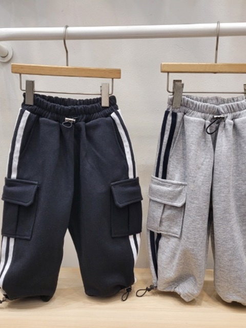 2-line Cargo Pants (Dad) 2-line Cargo Pants (Dad)