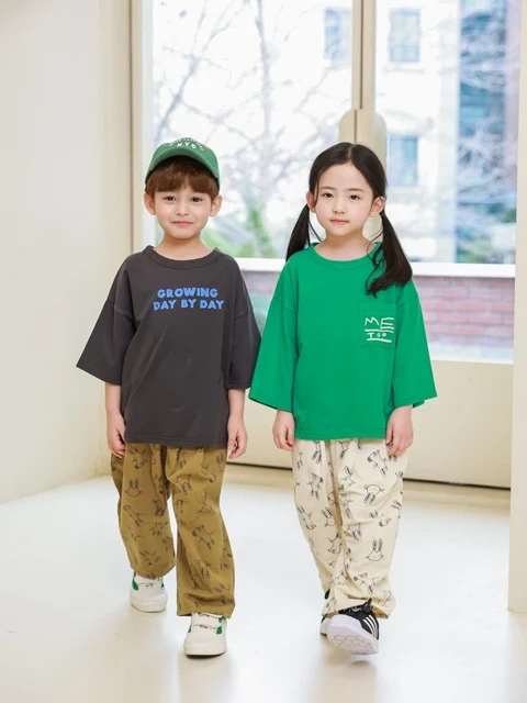 Rabbit Pleated Pants