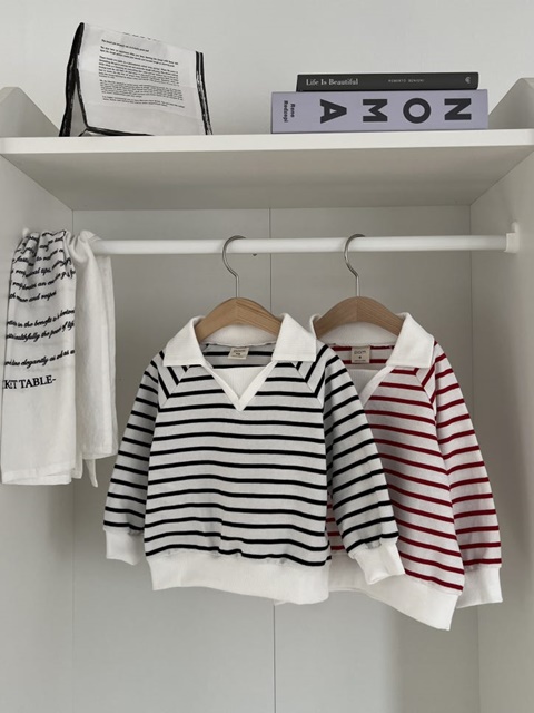 Collar Stripe Sweatshirts