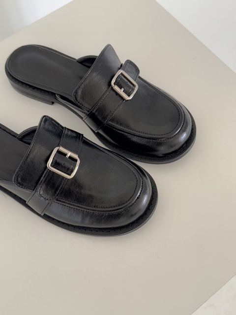 Square Buckle Round Black Loafers