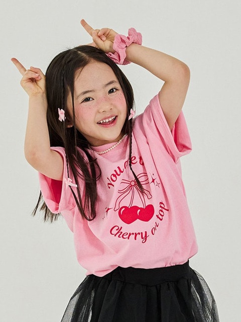 Heart Cherry Short Sleeve Tee