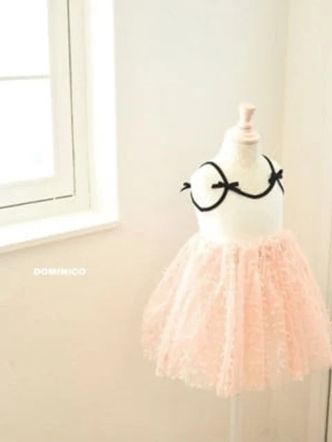 Sleeveless Ribbon Leotard
