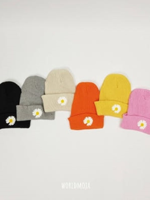 Four Seasons Daisy Ribbed Beanie Four Seasons Daisy Ribbed Beanie