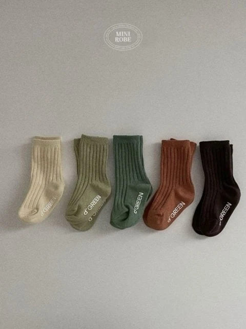 Pistachio Socks Set