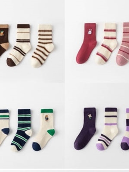 4 Color Socks Set