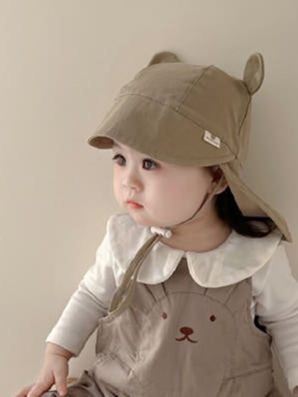 Bear Cape Hat