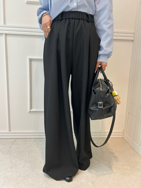Pintuck Pants