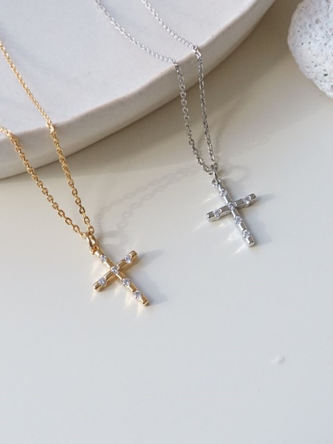 Balond Cross Necklace Balond Cross Necklace