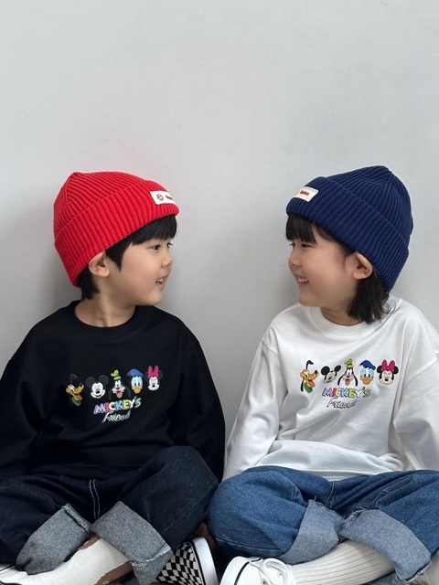 Friends Tee Friends Tee