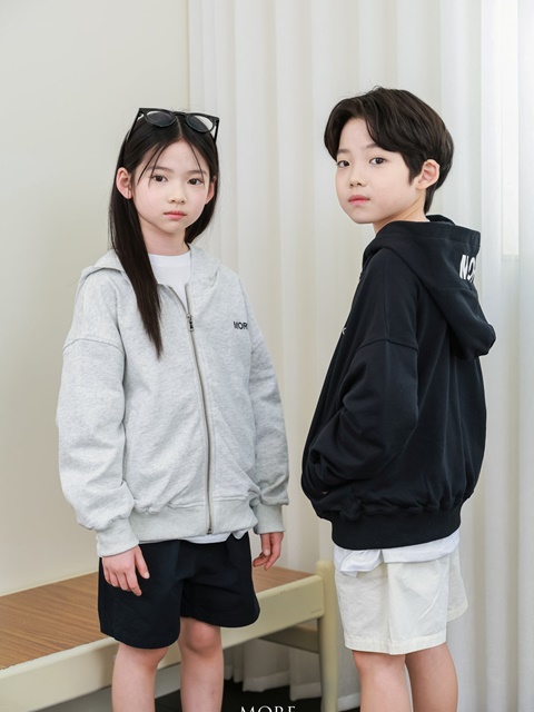MORE Zip-up Hood Jacket