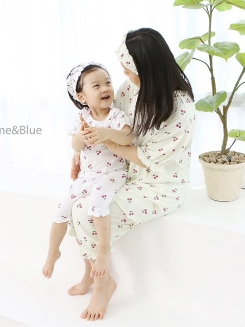 Cherry Blossom Easywear (Adult) Cherry Blossom Easywear (Adult)