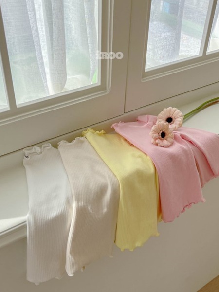 Spring Ribbed Wave Tee